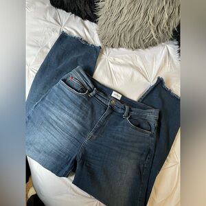 Hudson straight leg jeans